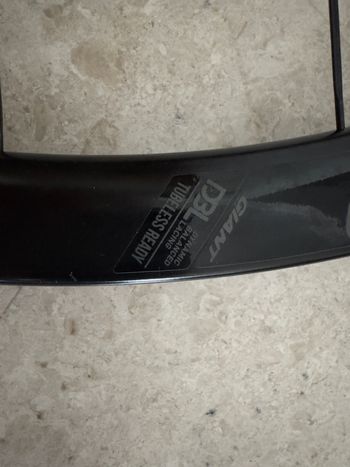 Used Giant SLR 1 36mm Carbon Road Wheel 700c bike — image 4 of 7