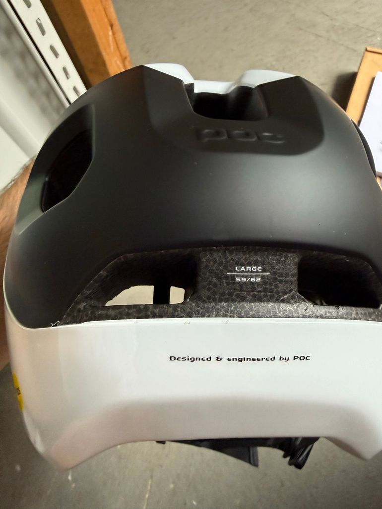 Used POC Axion MIPS Helmet MTB Trail Size L 2025 bike — image 6 of 6