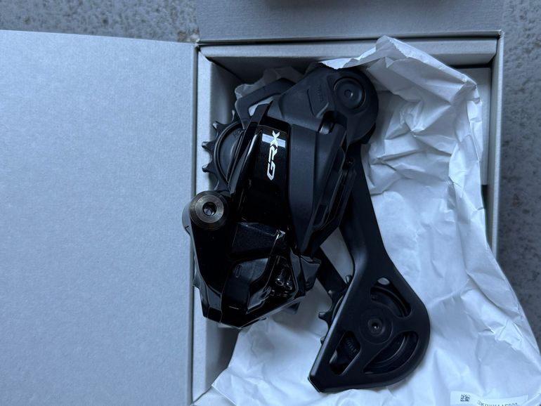 Used Shimano GRX Di2 RD-RX827 SGS 12-fach 2025 bike — image 1 of 3