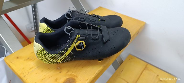 Used Deko scarpe ciclismo MTB e BDC 2025 bike — image 6 of 9