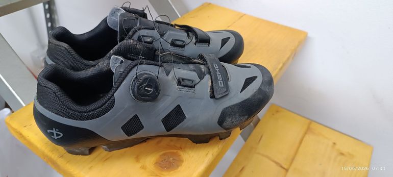 Used Deko scarpe ciclismo MTB e BDC 2025 bike — image 3 of 9