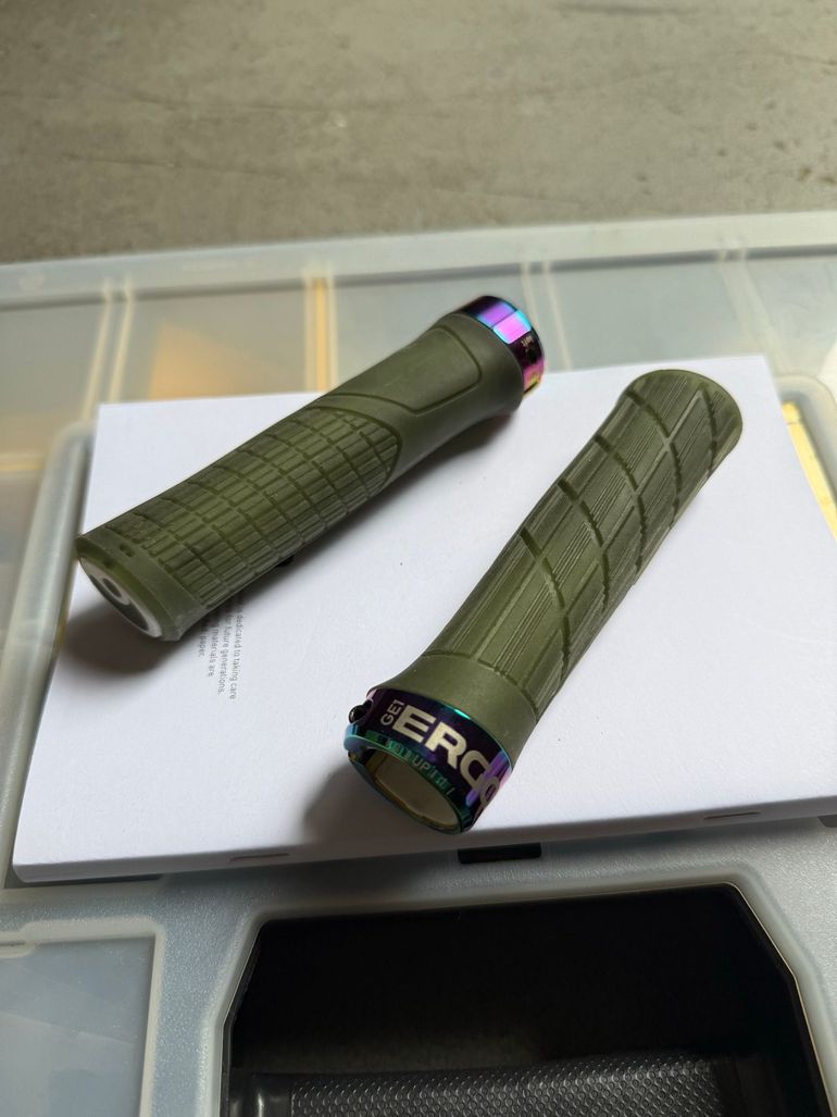 Used Ergon GE1 Evo Factory Grips frozen moss/oil slick 2025 bike — image 2 of 2