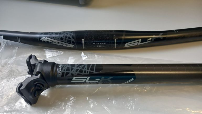 Used Fsa SLK carbon 27.2x400 bike — image 12 of 12