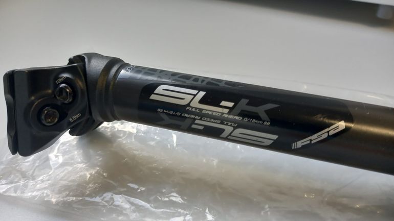Used Fsa SLK carbon 27.2x400 bike — image 1 of 12