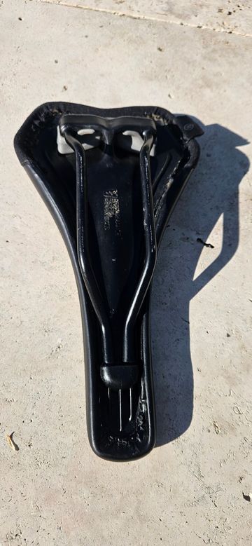 Brugt Sq Lab Sattel 2025 bike — billede 3 af 4