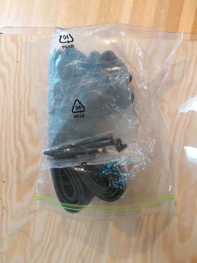 Used Zipp 303 Firecrest 2022 bike — image 3 of 3