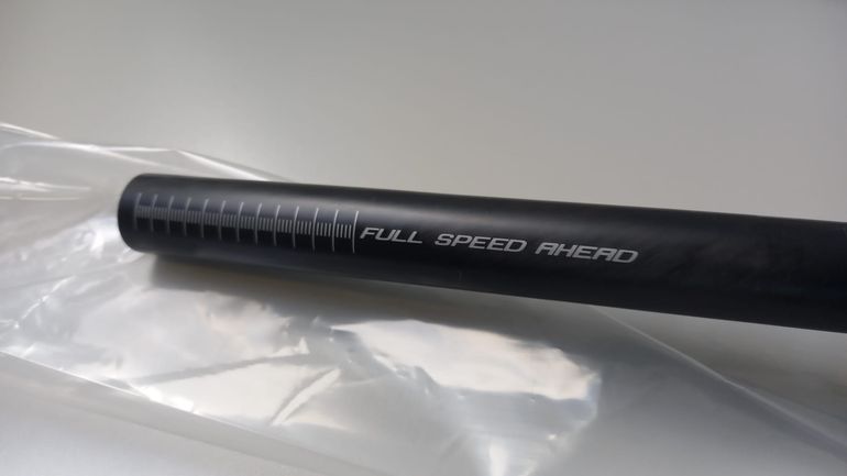 Used Fsa SLK 700mm Handlebar bike — image 6 of 11