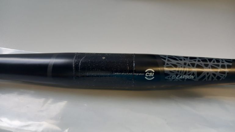 Used Fsa SLK 700mm Handlebar bike — image 7 of 11