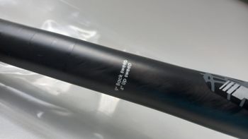 Used Fsa SLK 700mm Handlebar bike — image 8 of 11
