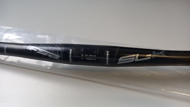 Used Fsa SLK 700mm Handlebar bike — image 5 of 11