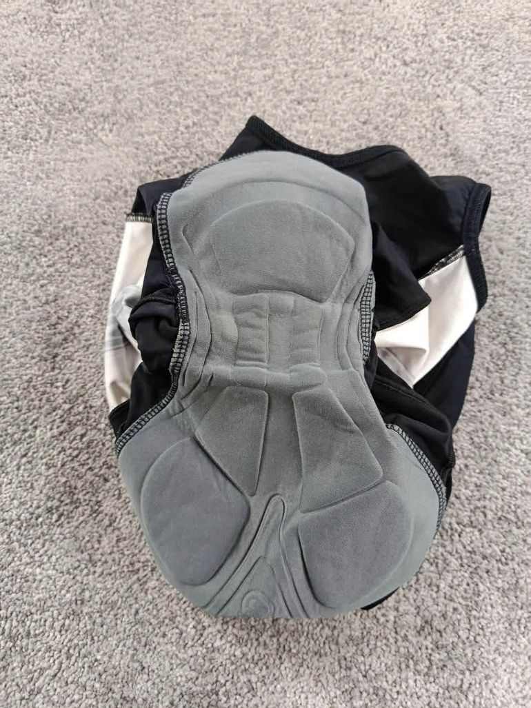 Basso cuissard court velo homme taille l - 26 6459 cyclisme route respirant bike de segunda mano — imagen 4 de 5