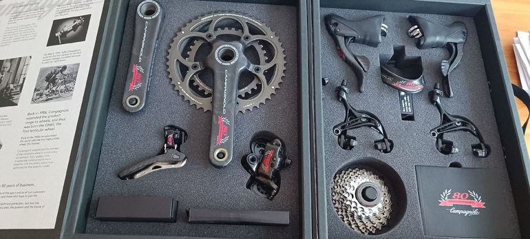 Used Campagnolo Super Record 80th Anniversary 2014 bike — image 5 of 9