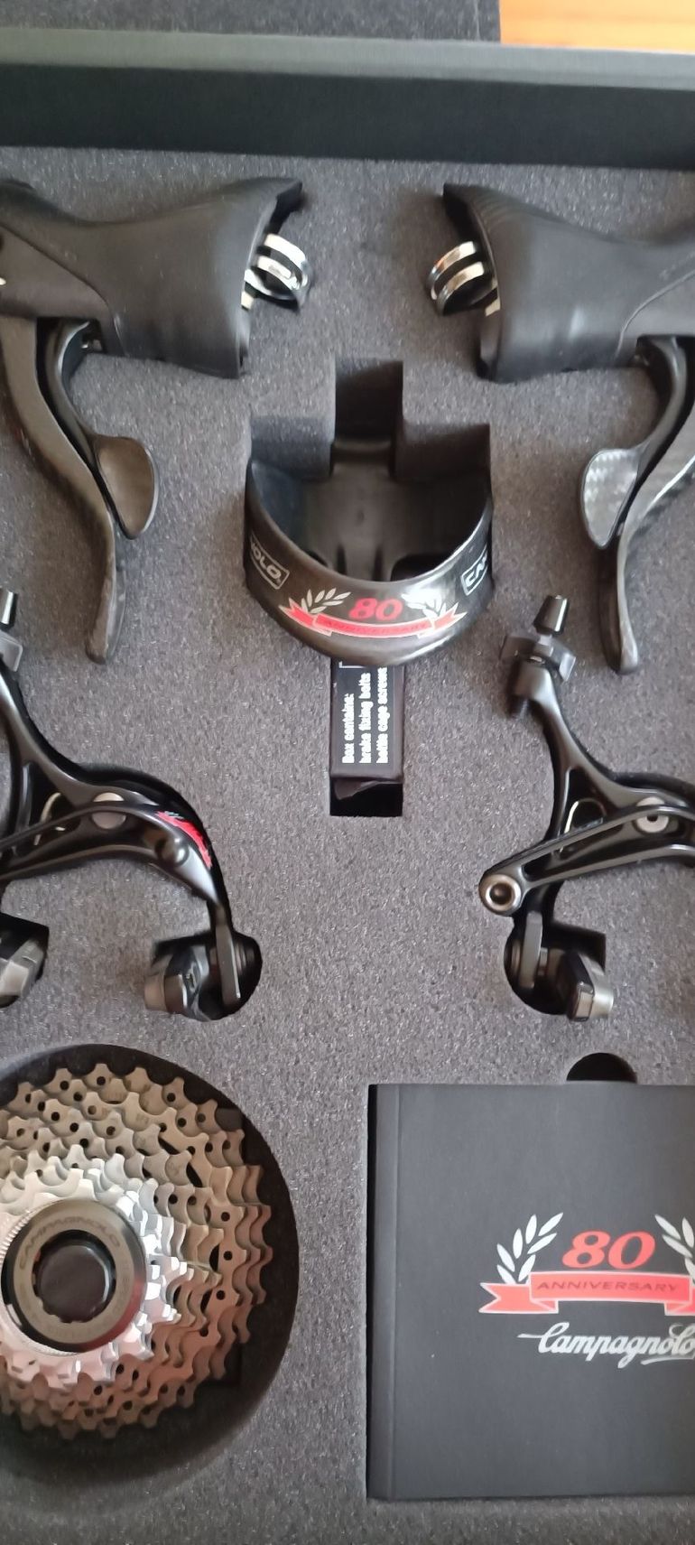 Used Campagnolo Super Record 80th Anniversary 2014 bike — image 4 of 9