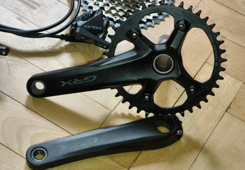 Used Shimano GRX RX600/RX812 1x11 Gravel Groupset bike — image 2 of 5