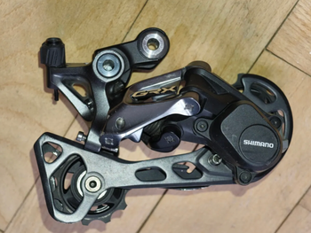 Used Shimano GRX RX600/RX812 1x11 Gravel Groupset bike — image 3 of 5