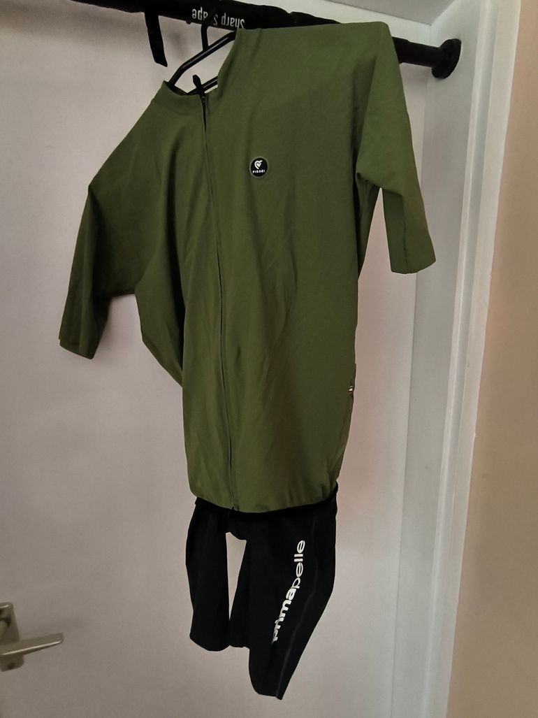 Used Pissei PRIMAPELLE SHORT SLEEVE JERSEY and Bib 2026 bike — image 3 of 6