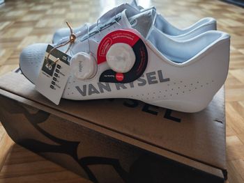 Used Van Rysel RCR Carbon Rennradschuhe bike