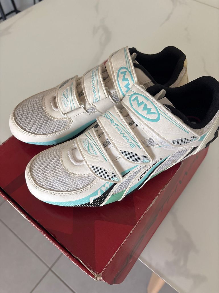 Used Northwave Route Shoes bike — image 1 of 4