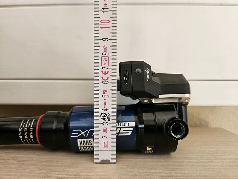 Used Rock Shox ROCKSHOX Dämpfer SIDLuxe Ultimate Flight Attendant Trunnion Mount 165x45 mm | Mondraker F-Podium 2023+ bike — image 10 of 11