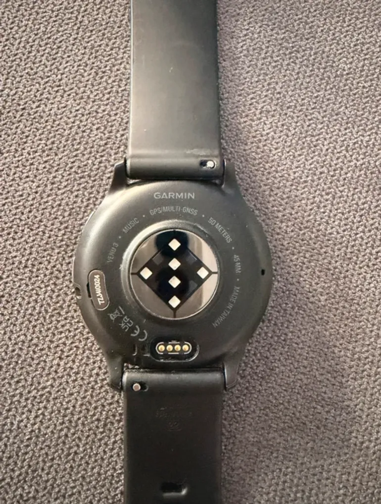 Used Garmin Venu 3 bike — image 5 of 6