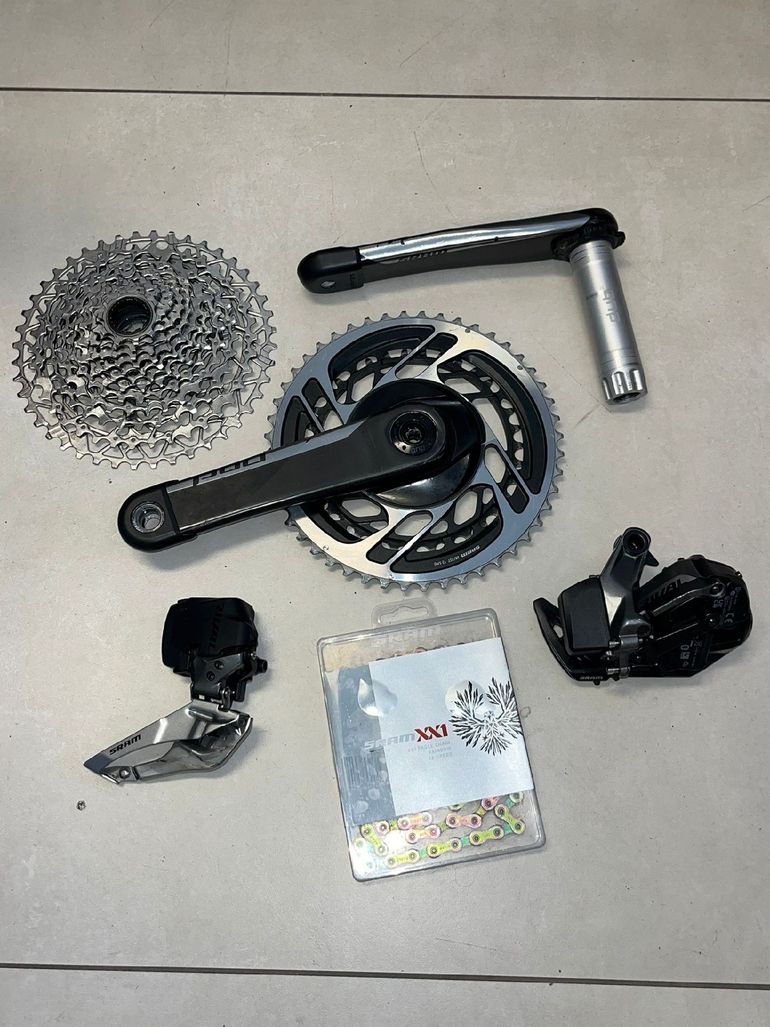 Used Sram Red AXS Groupset bike — image 1 of 6