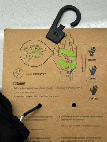 Used Specialized Women BG Sport Gel Gloves bike — image 4 of 6