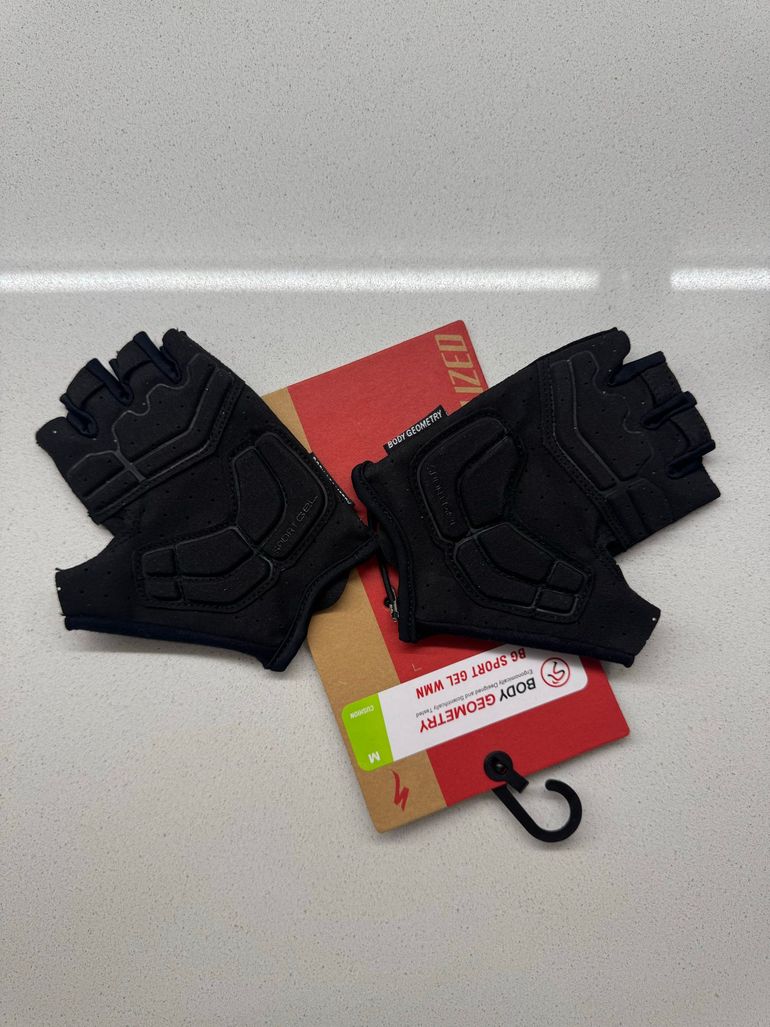 Used Specialized Women BG Sport Gel Gloves bike — image 2 of 6