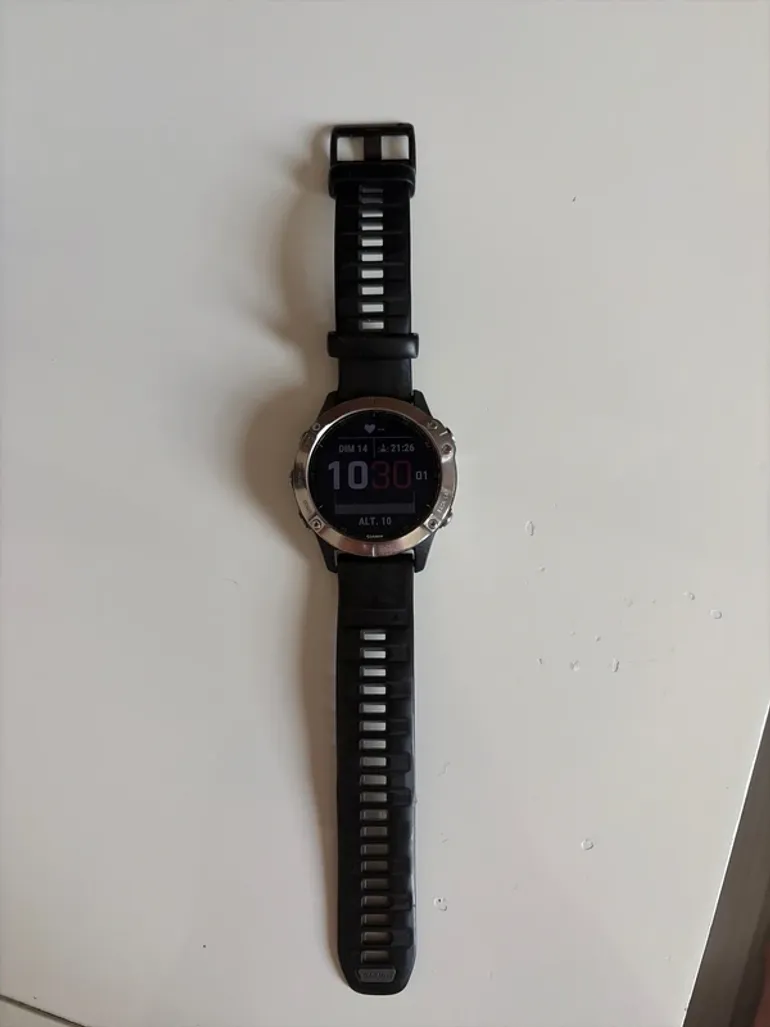 Used Garmin Fenix 6 bike — image 2 of 11