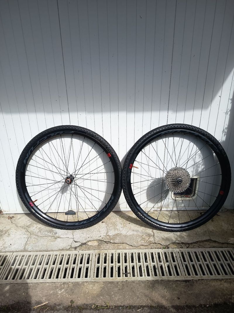 Brugt Fulcrum Rapid Red 5 700db 2023 Wheels