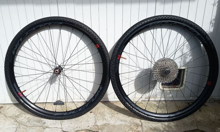 Used Fulcrum Rapid Red 5 700db 2023 bike — image 2 of 4
