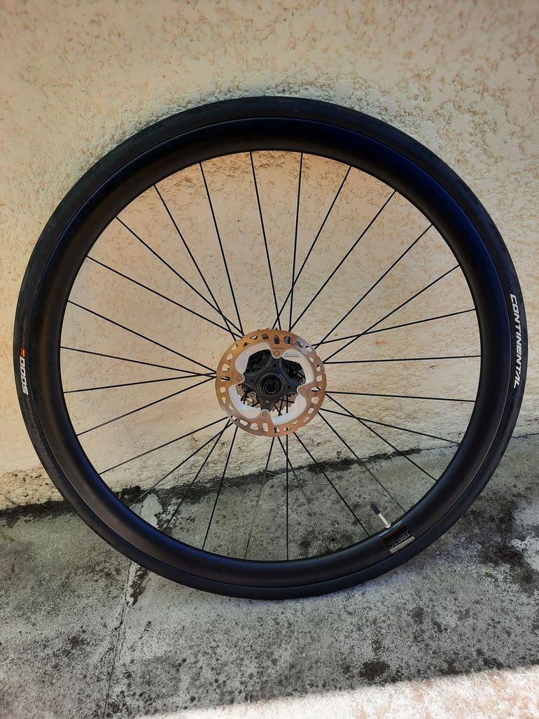 Used Bmc CRD 351 Disc Carbon Tubeless 700c Wheelset 2024 bike — image 7 of 10