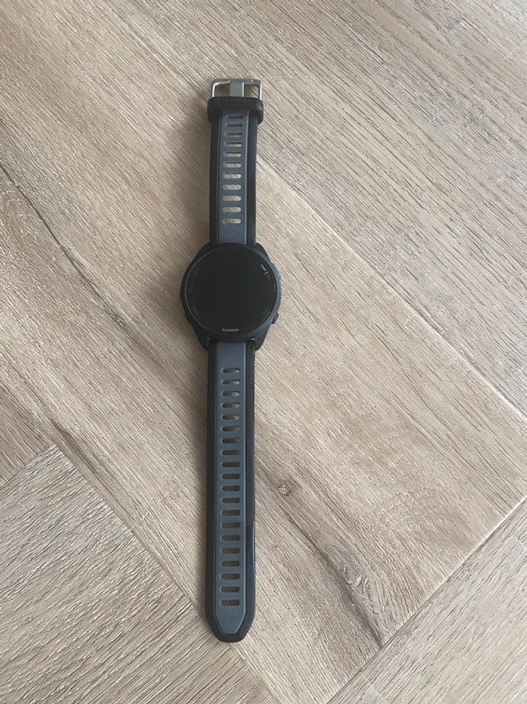 Used Garmin Forerunner 165 2025 bike — image 1 of 5