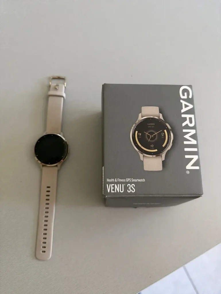 Used Garmin Venu 3S bike — image 1 of 3