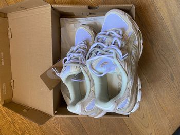 Used Asics Gel-NYC White/Feather Grey bike — image 6 of 7