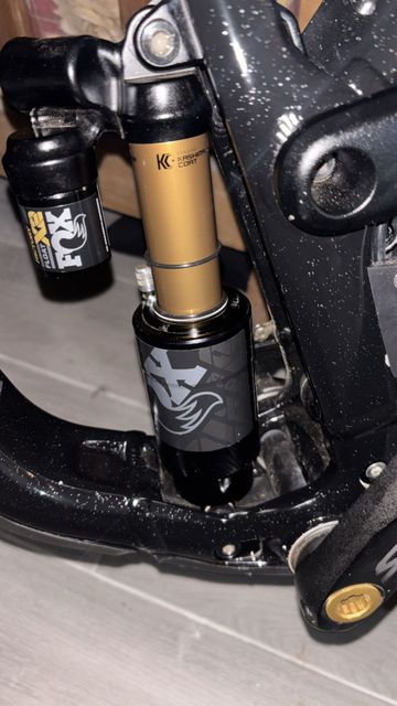 Gebrauchtes Fox FLOAT X2 Air Shock 2025 Rear Suspension