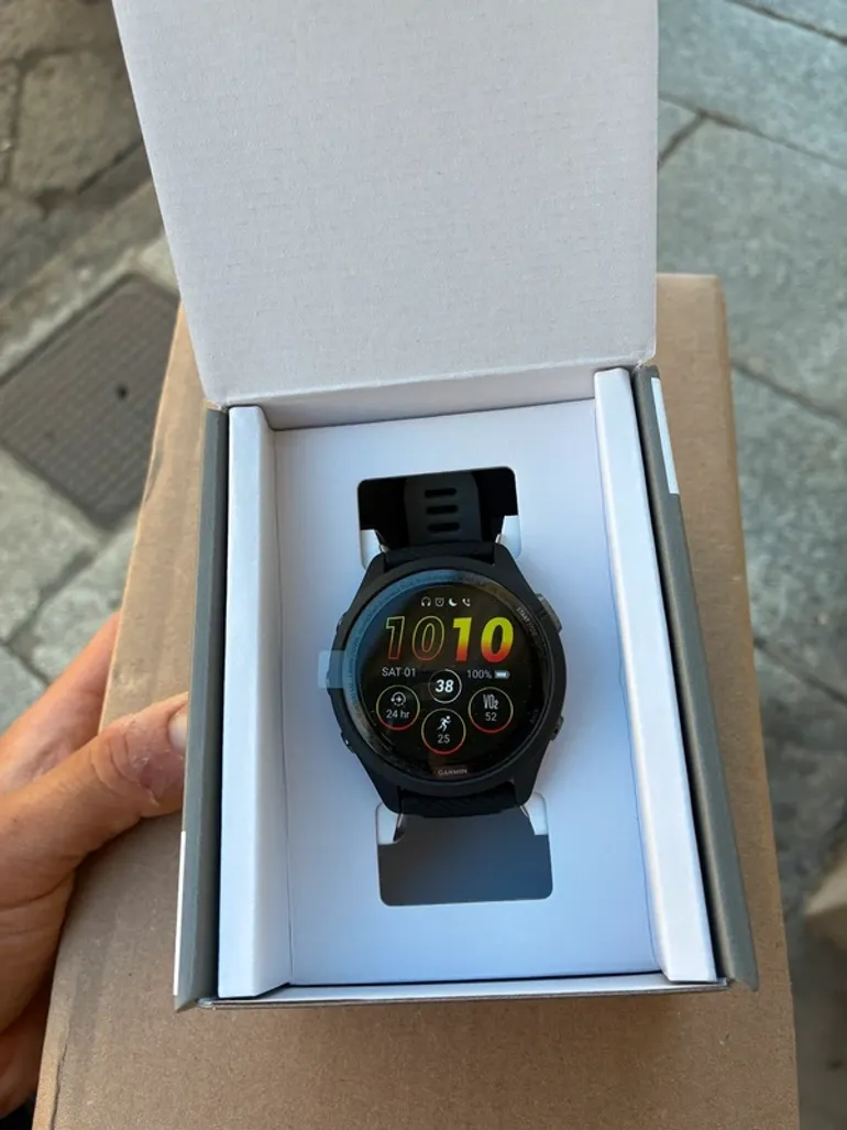 Used Garmin Forerunner 265 bike — image 3 of 3