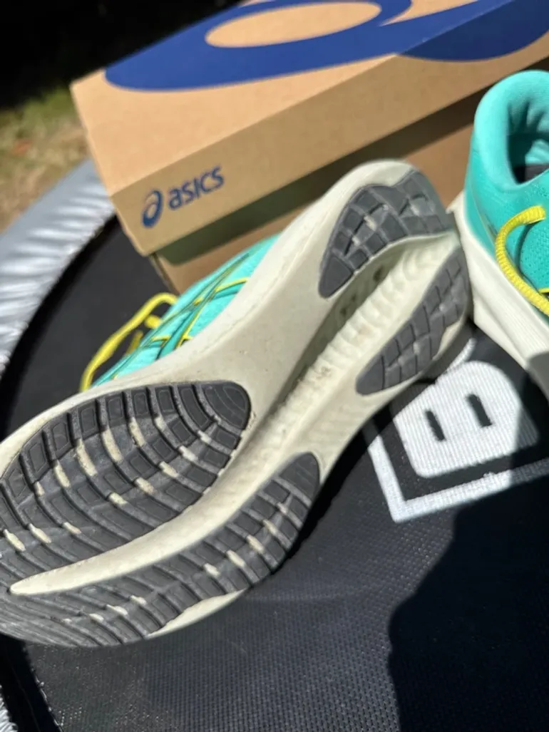 Used Asics Gel Excite 11 bike — image 4 of 6