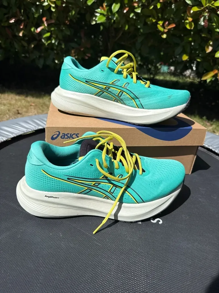 Used Asics Gel Excite 11 bike — image 1 of 6