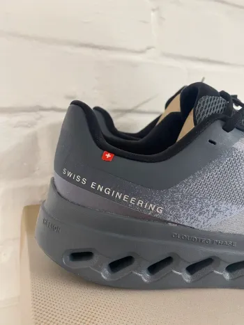 Used On Running On Cloud Laufschuhe Größe 42,5 bike — image 2 of 6
