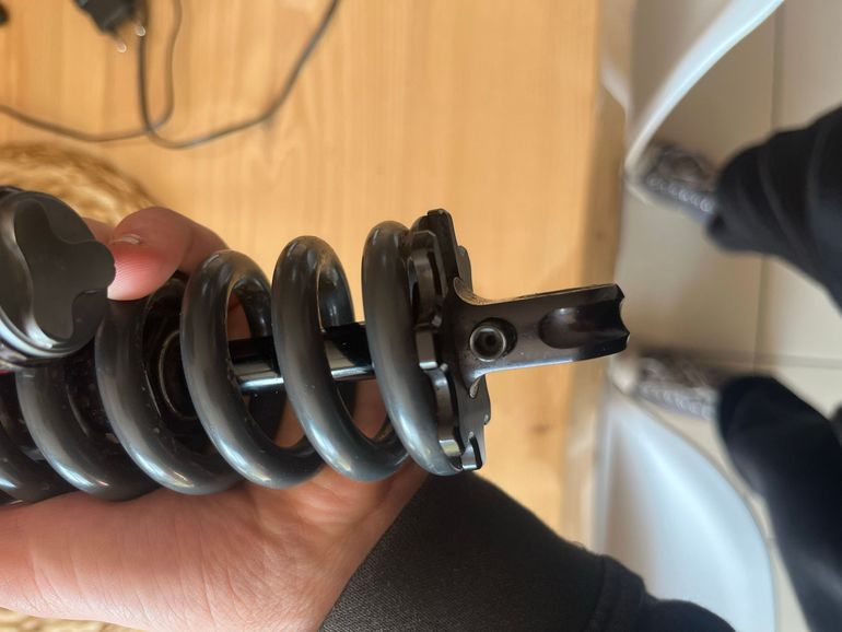 Used Marzocchi Bomber CR Rear Shock bike — image 4 of 9