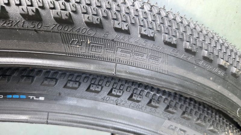 Used Schwalbe G-One Overland 365 700x40c 2026 Tyres & Tubes