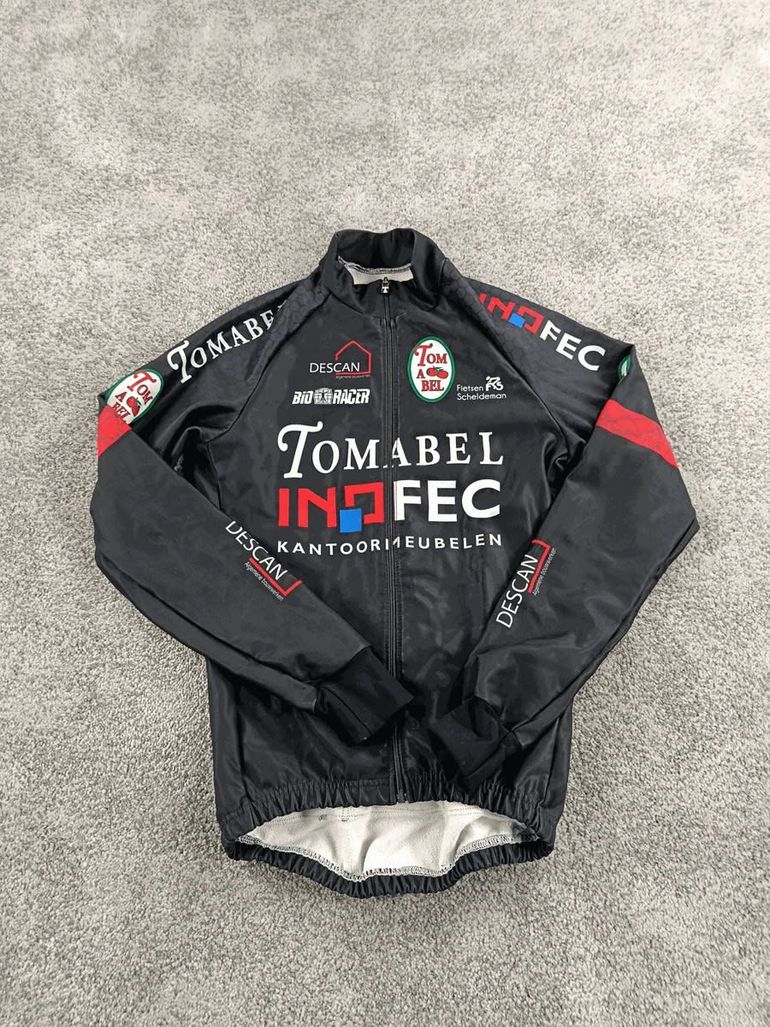 Used Bioracer veste velo homme taille XS - 53 3634 - hiver thermique - speedwear - Tomabel Inofec bike — image 1 of 4