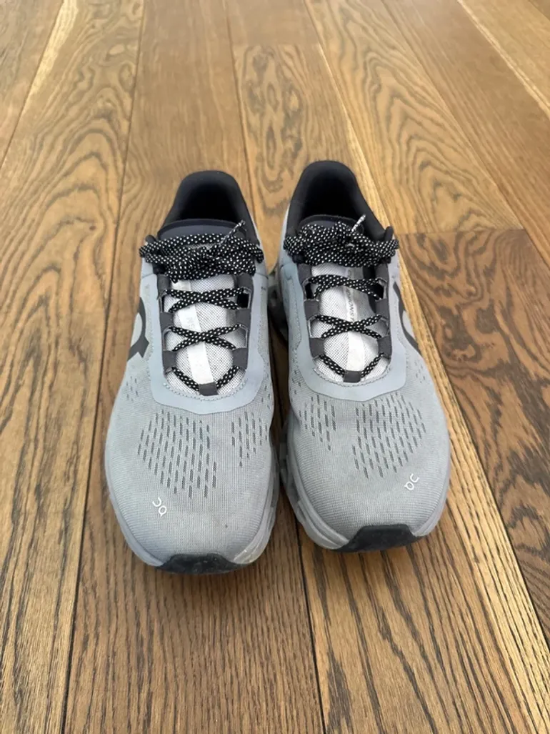 Used On Running shoes 42,5 bike — image 2 of 5