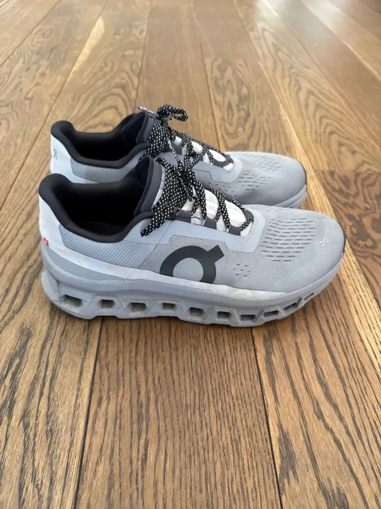 Used On Running shoes 42,5 bike — image 3 of 5