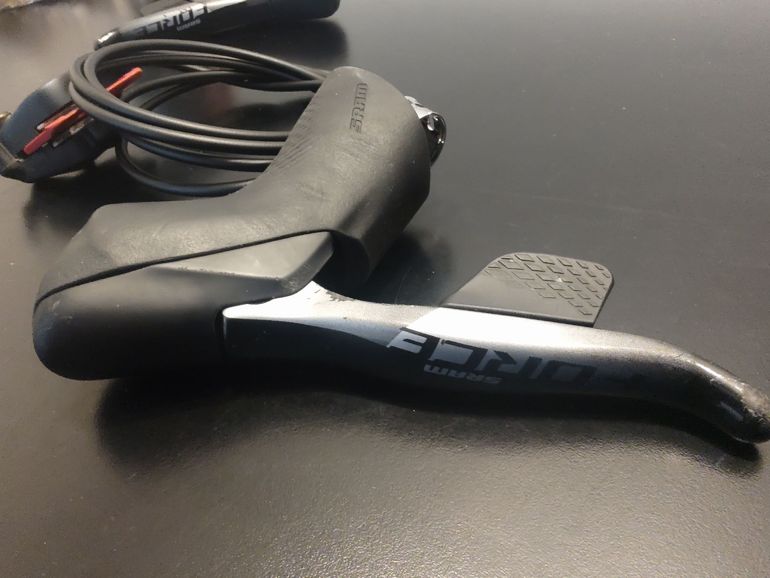 Used Sram Force AXS Groupset Parts 2024 bike — image 4 of 6