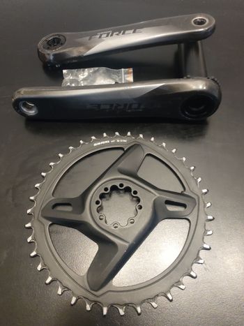 Used Sram Force AXS Groupset Parts 2024 bike — image 2 of 6