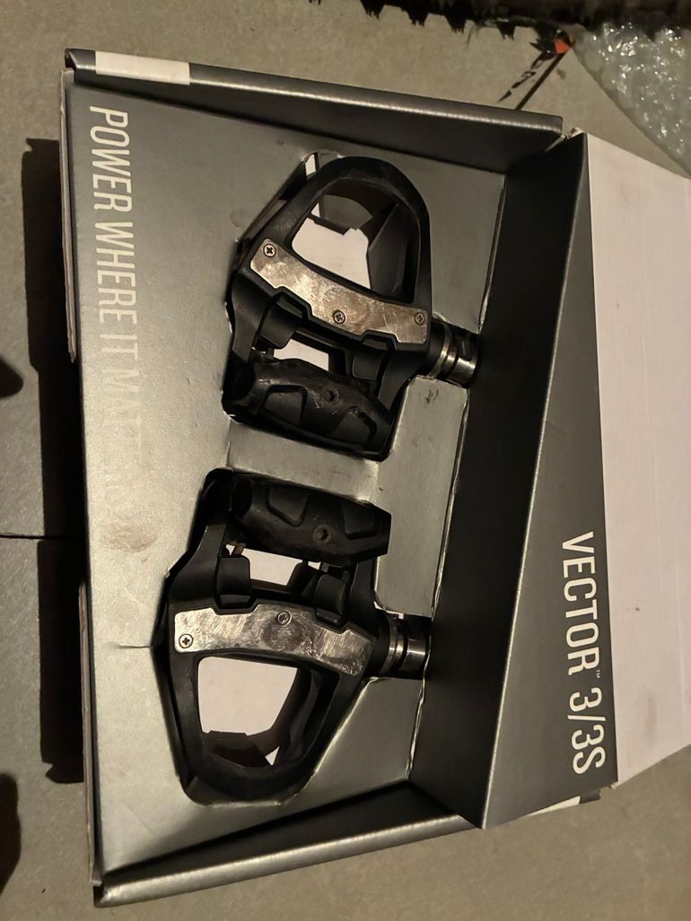 Used Garmin Vector 3 Dual-Sensing Power Meter 2024 bike — image 1 of 30