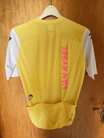 Used Van Rysel Racer Jersey bike — image 2 of 2