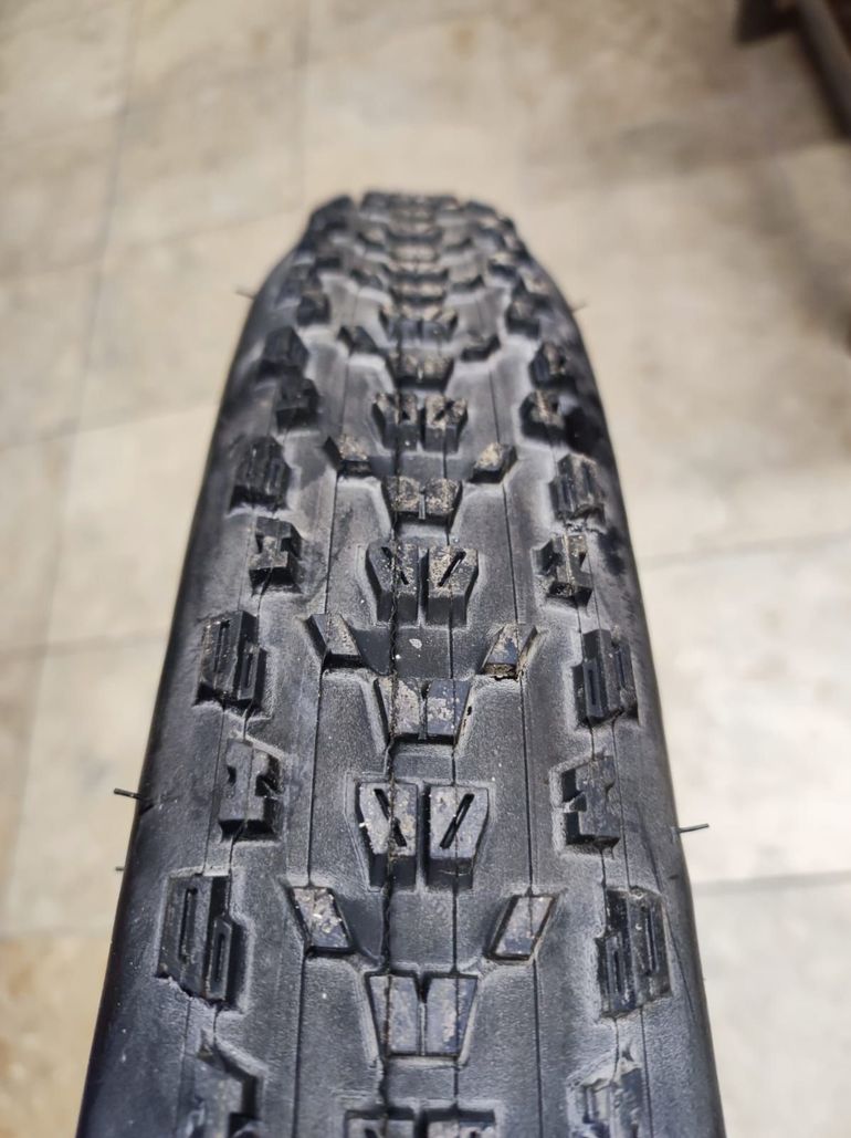 Used Maxxis Ardent Tires 2024 bike — image 3 of 3