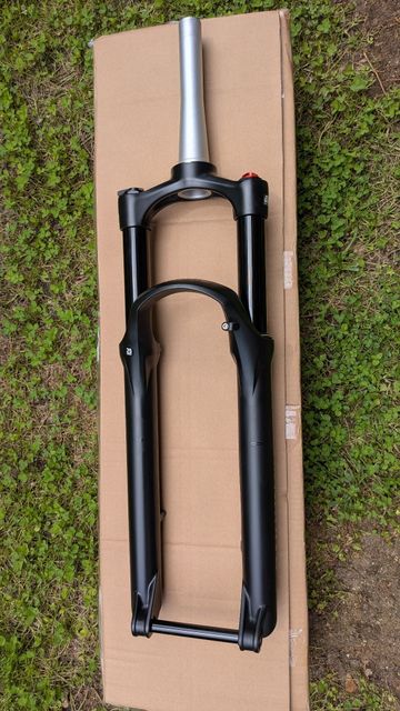 Sr Suntour Raidon34 Boost 2026 bike d'occasion — image 1 sur 7